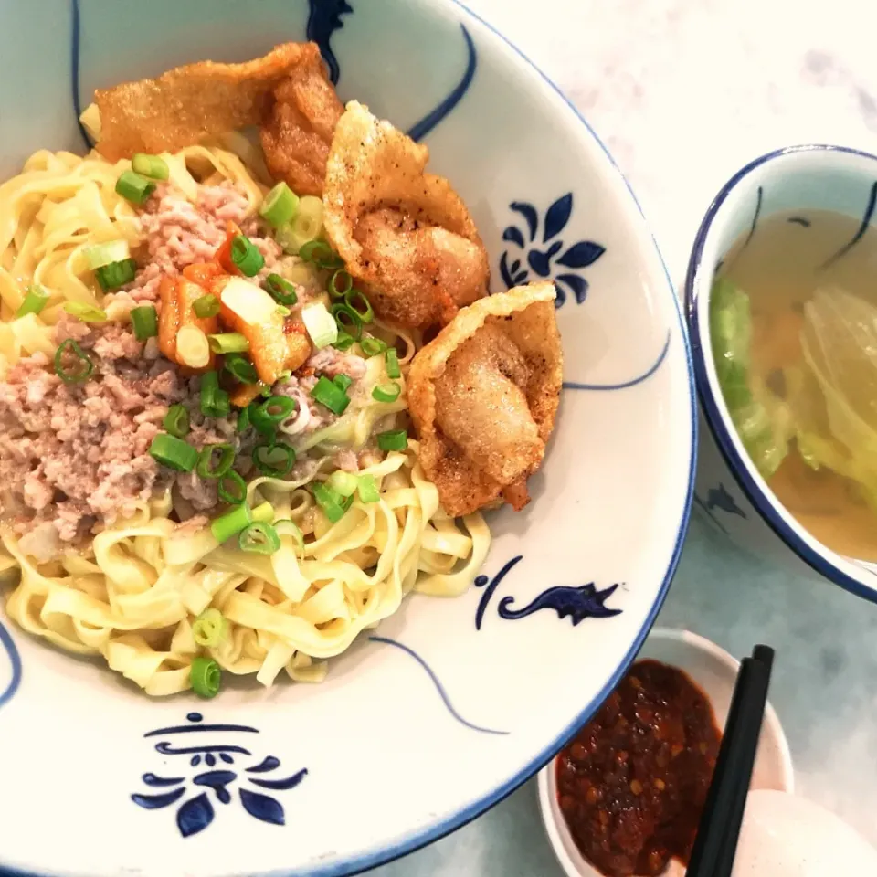 Golden Fish Wanton Noodle|Yyuen Chanさん