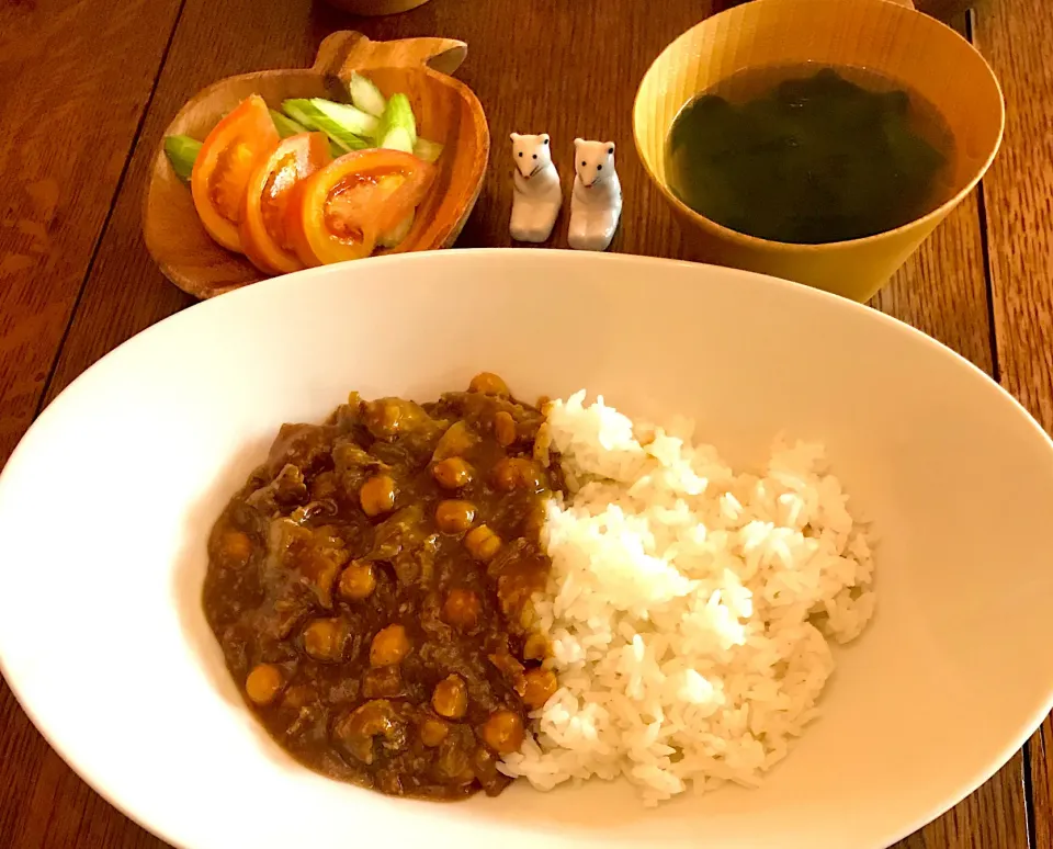 晩ごはん#豚肉とひよこ豆のカレー|小松菜さん