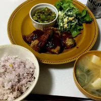 Snapdishの料理写真:ピーマンの肉詰め＊オクラのおかか和え＊ほうれん草サラダ|かっすーさん