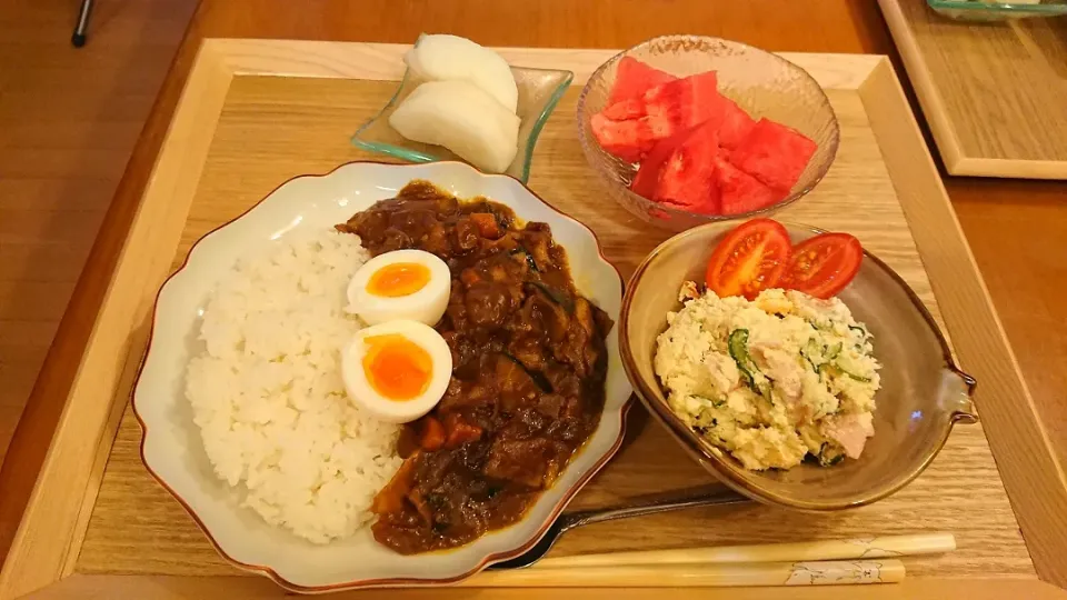 ☆夏カレー
☆おからサラダ
☆梨
☆スイカ|chikakoさん