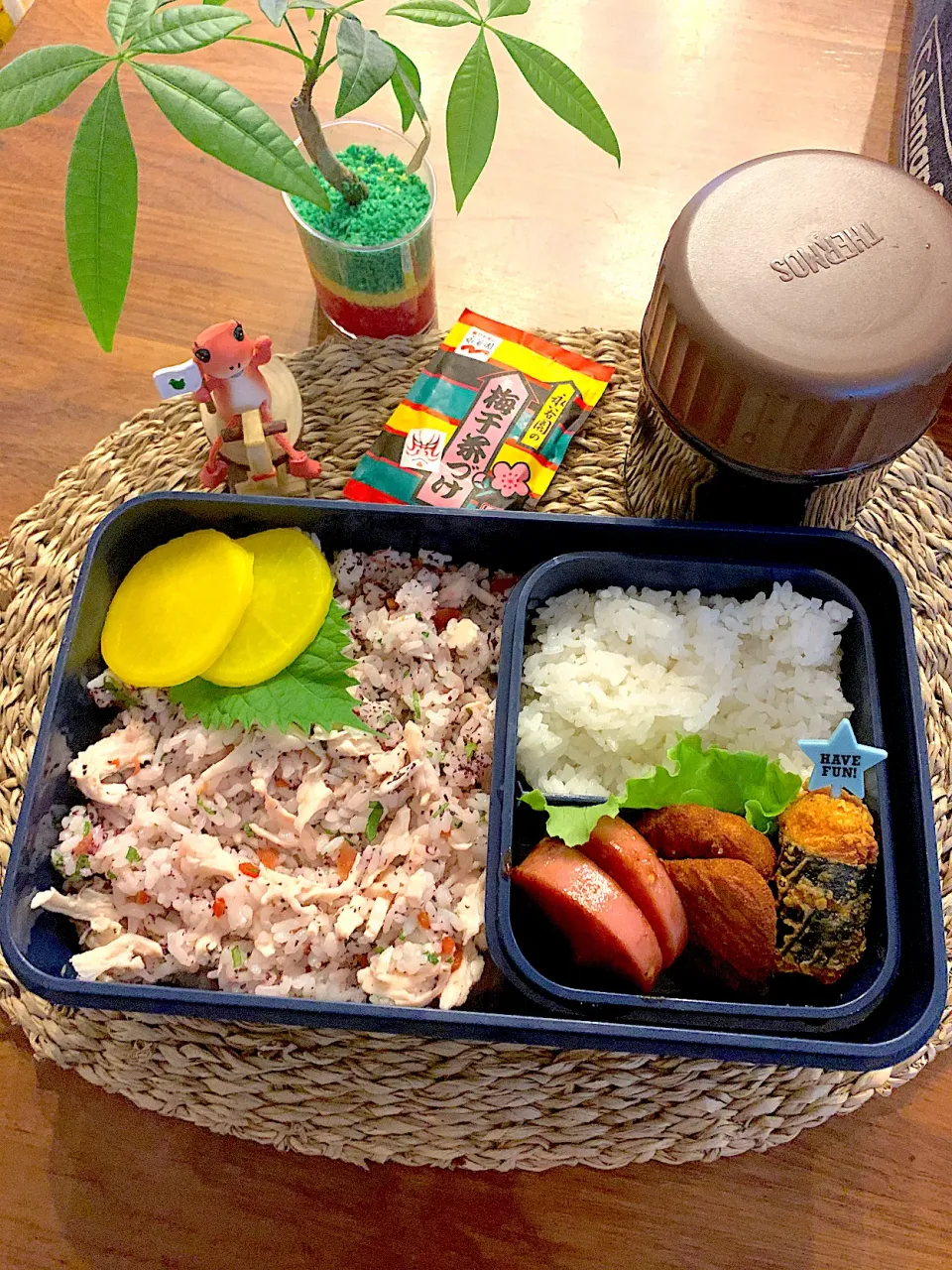 Snapdishの料理写真:週末限定ドデカ弁当🍱|ryosanさん