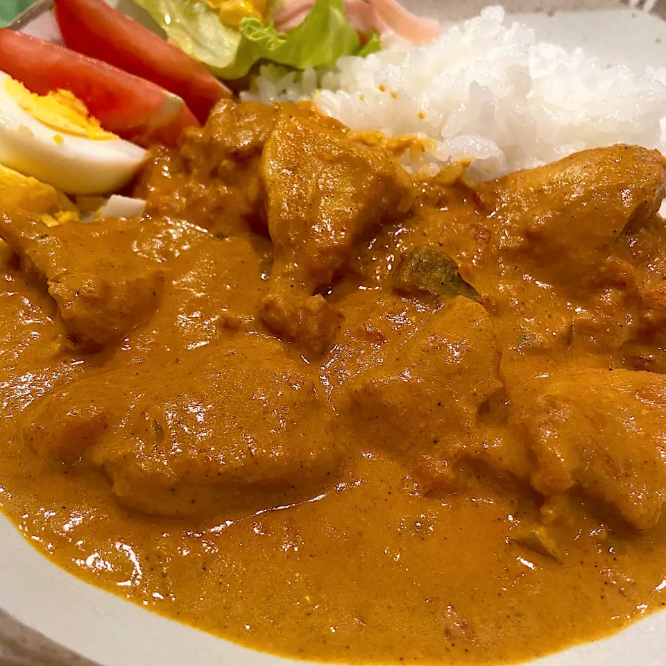 Snapdishの料理写真:バターチキンカレー|lazy104さん