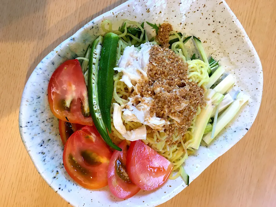 Snapdishの料理写真:ラーメンサラダ|Maaa-⭐︎さん