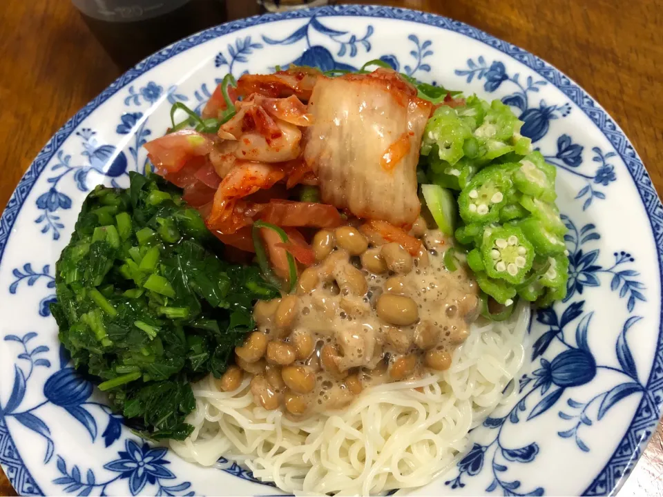 晩ご飯　ズルズル食べるお素麺|さんだーさん