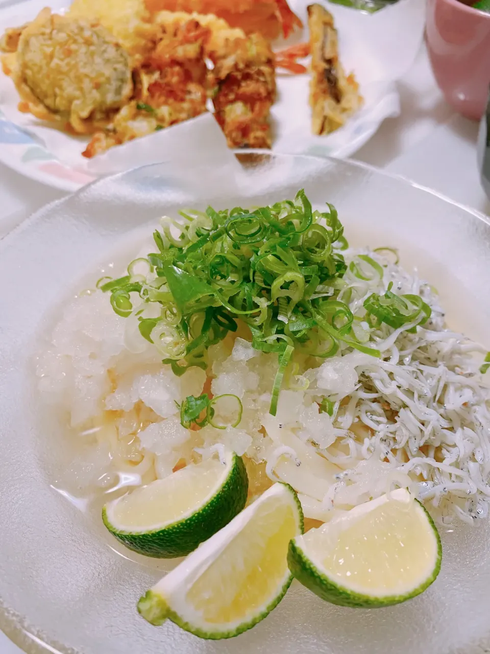 Snapdishの料理写真:シャリキンおろししらすへべすうどん|ゆんこさん