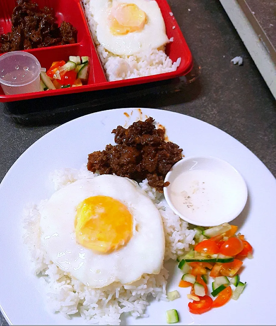 BEEF TAPA RICE MEAL|i am SALAD MANさん