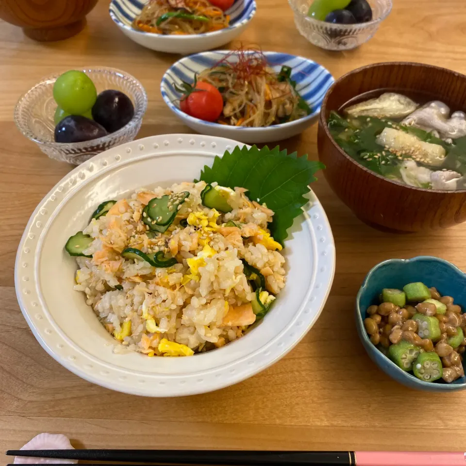 うさかめさんの料理 シロさんの鮭と卵ときゅうりのちらし寿司|non0619さん