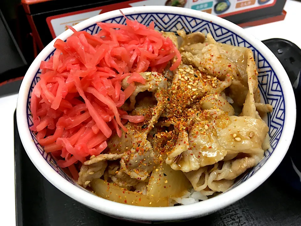 豚丼|はっちぃさん