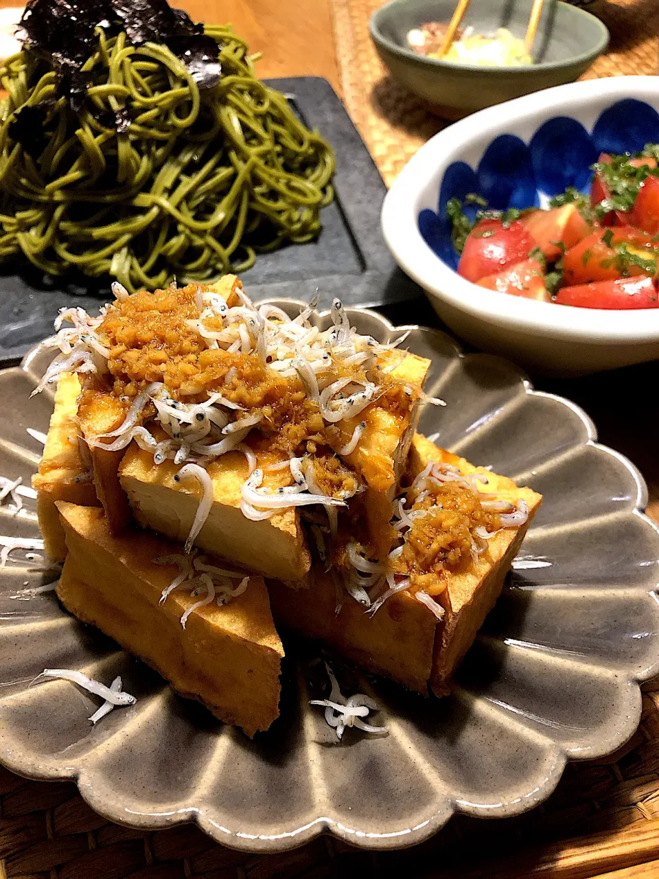 シラスと生姜おろしの厚揚げ😋|けんちんさん