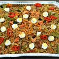 "Pork" 
Special Pancit Bihon 
₱480.00|Genieさん