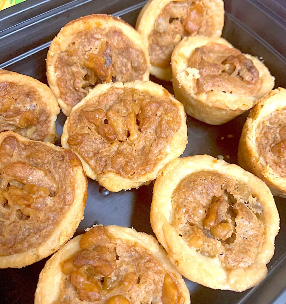 Mini walnut tart pies|🌺IAnneさん