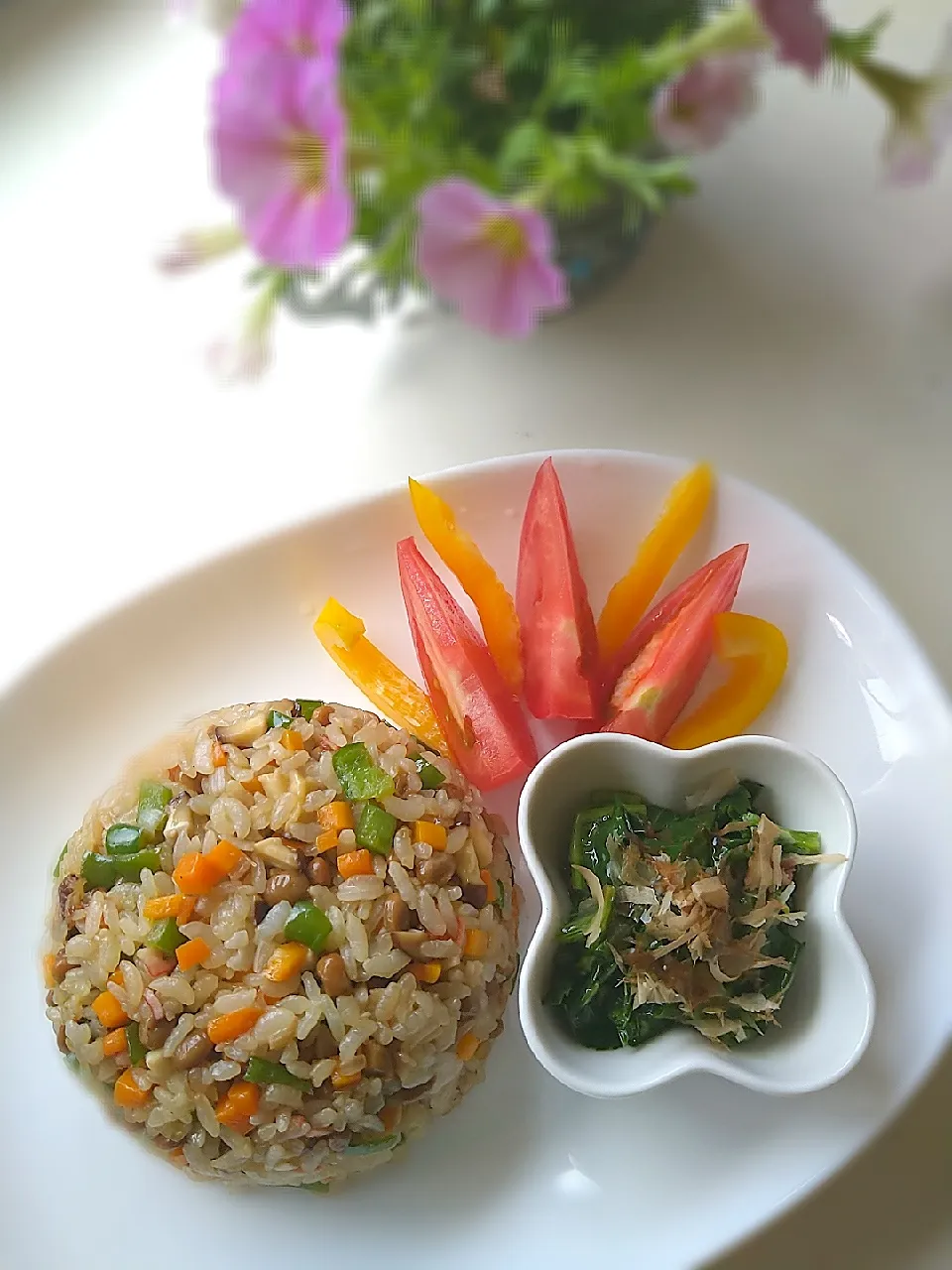 昼ごはん
納豆チャーハン|まめころさん