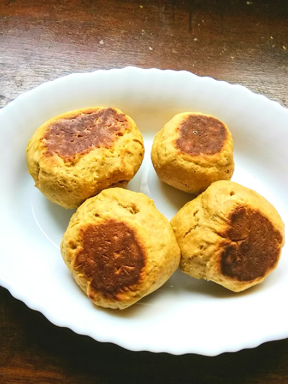 フライパンでキャラメルオレパン🍞|にんにくと唐辛子が特に好き❤️(元シャリマー)さん