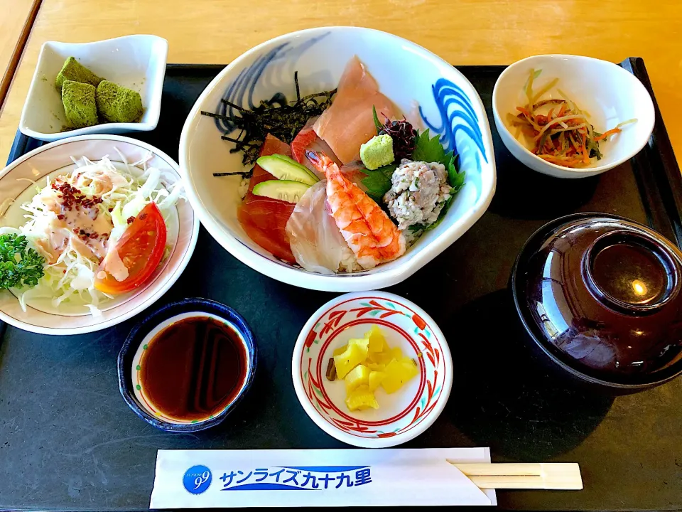 九十九里海鮮丼定食|ゆうじ.さん