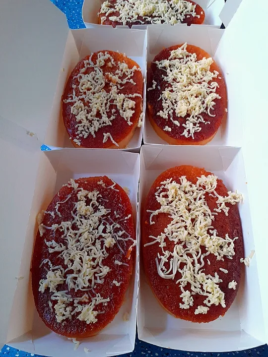 cassava  flan with cheese  topping|Charie Ortizさん