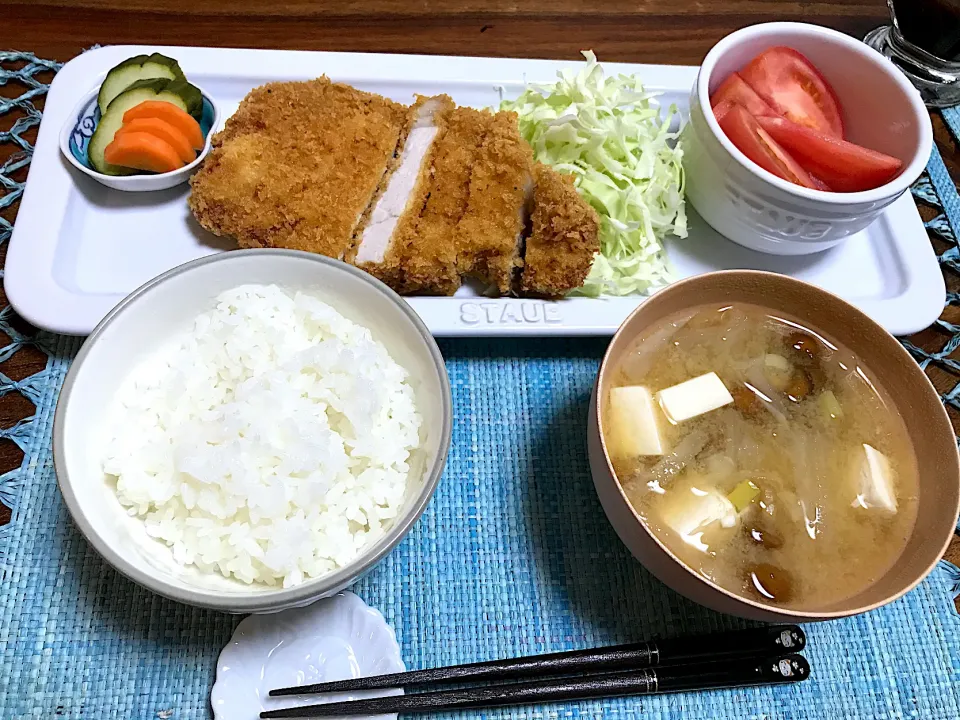 とんかつ定食|K N 3さん