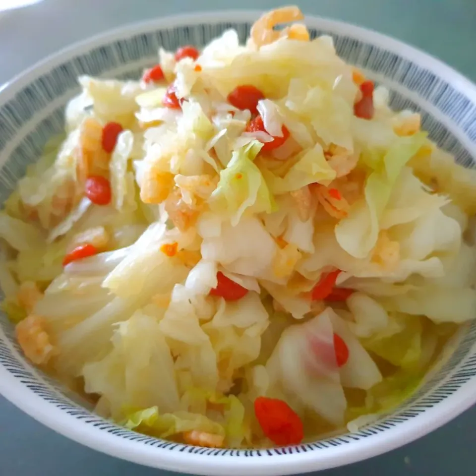 Stir Fry Cabbage|envymaqueenさん