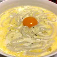 カルボナーラうどん|くるくるさん