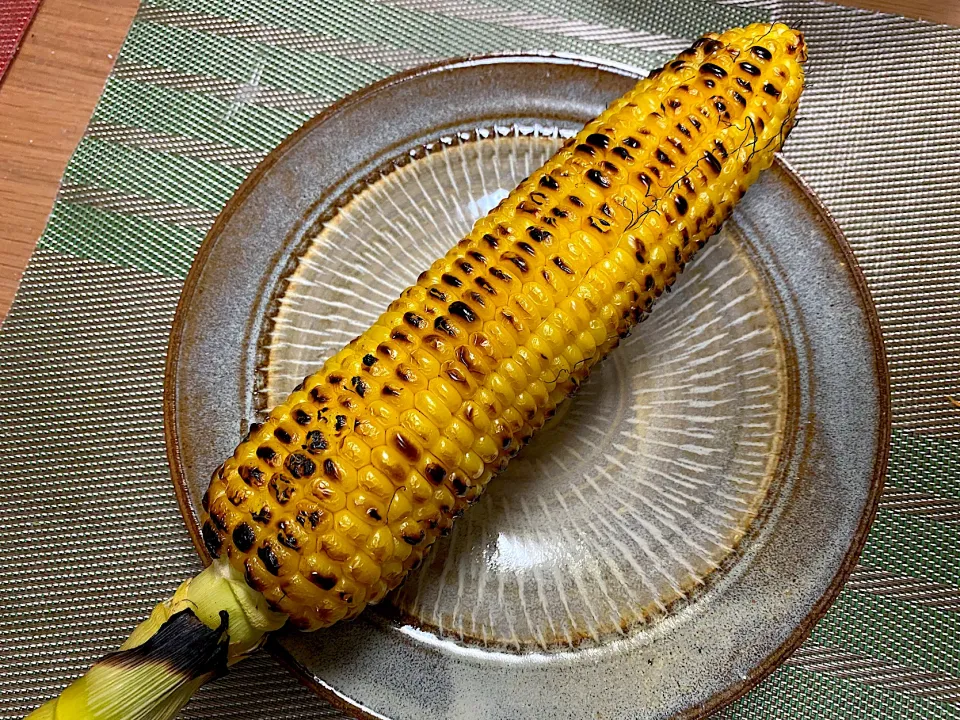 富良野のとうもろこし　醤油なしの焼きで！|1614さん