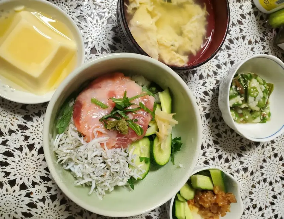 Snapdishの料理写真:#鮪&しらす丼|なおりん❣️さん