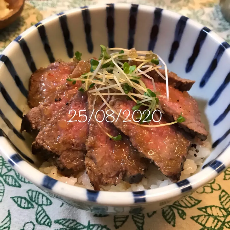 Snapdishの料理写真:ロ〜ビ〜丼|友さん