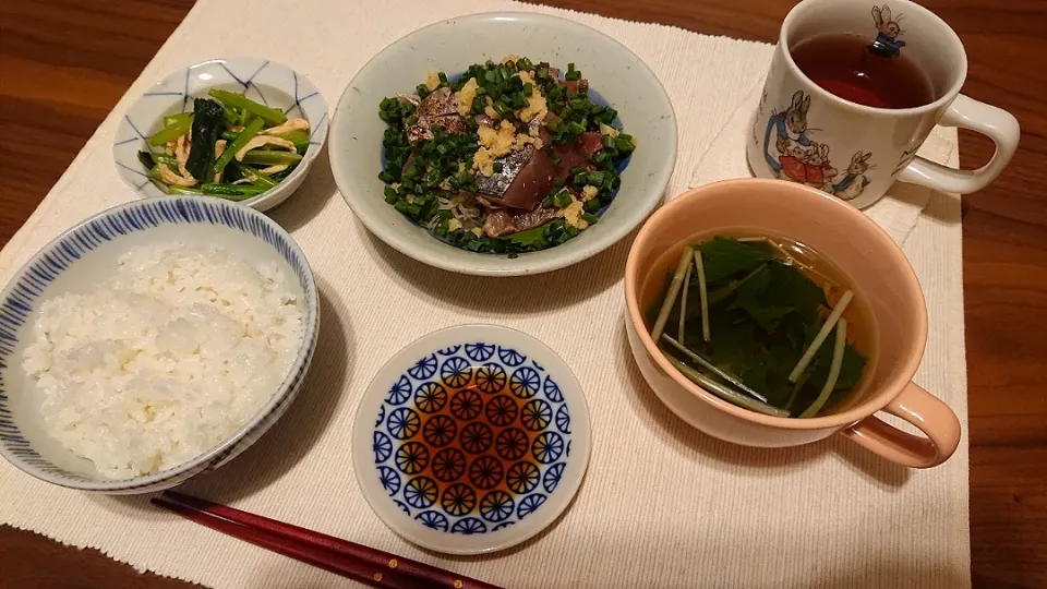 ごはん
鰹のたたき
水菜のお清まし
小松菜とささみのごま油和え|oneiさん