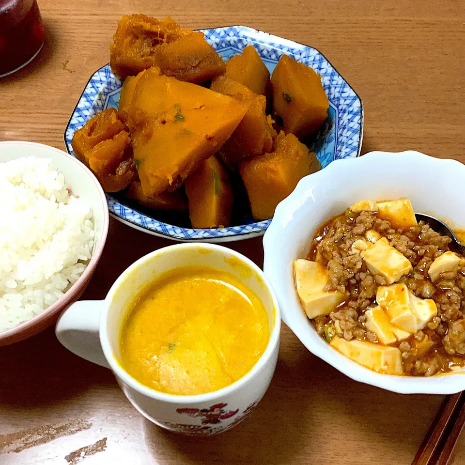 麻婆豆腐とかぼちゃの煮物とスープ|みんみんさん