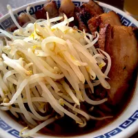 Snapdishの料理写真:チャーシュー麺🍜|かさちゃんさん