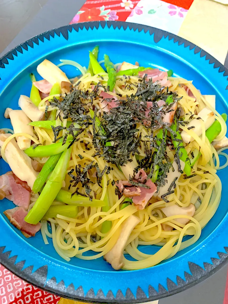 アスパラ　エリンギ　ベーコンの和風パスタ|プクママさん