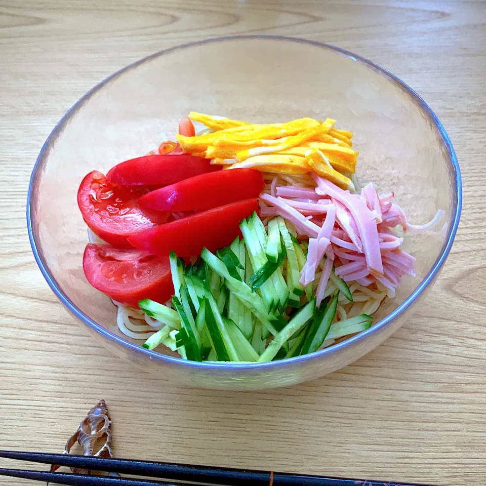 昼食|ツインうさぎさん