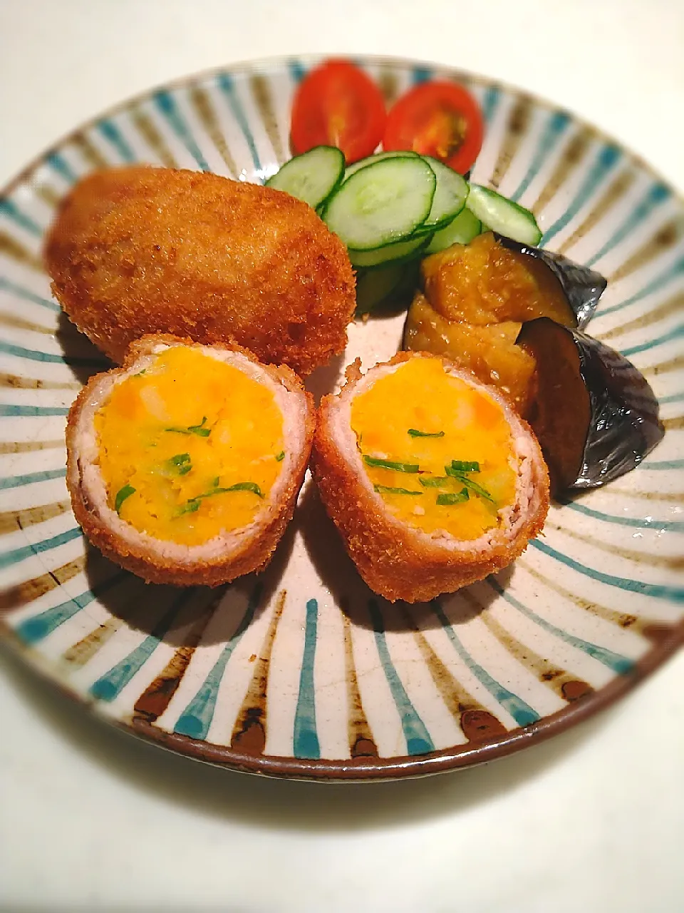 容子さんの料理 とんちんさんの ポテサラカツレツです。|まめころさん