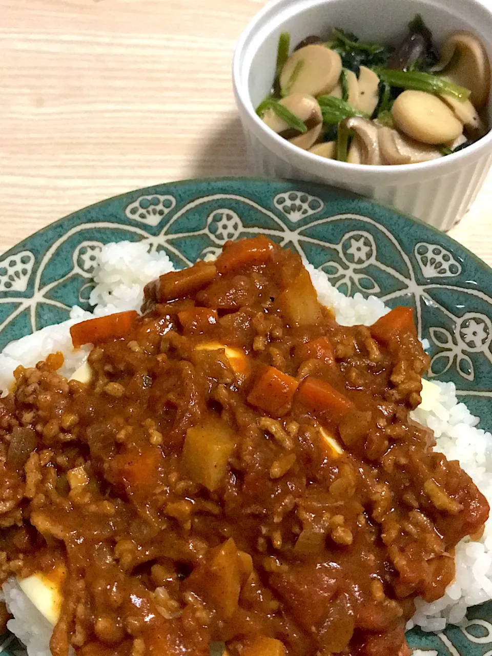 トマトカレー＆エリンギの麺つゆバター炒め|のあママさん