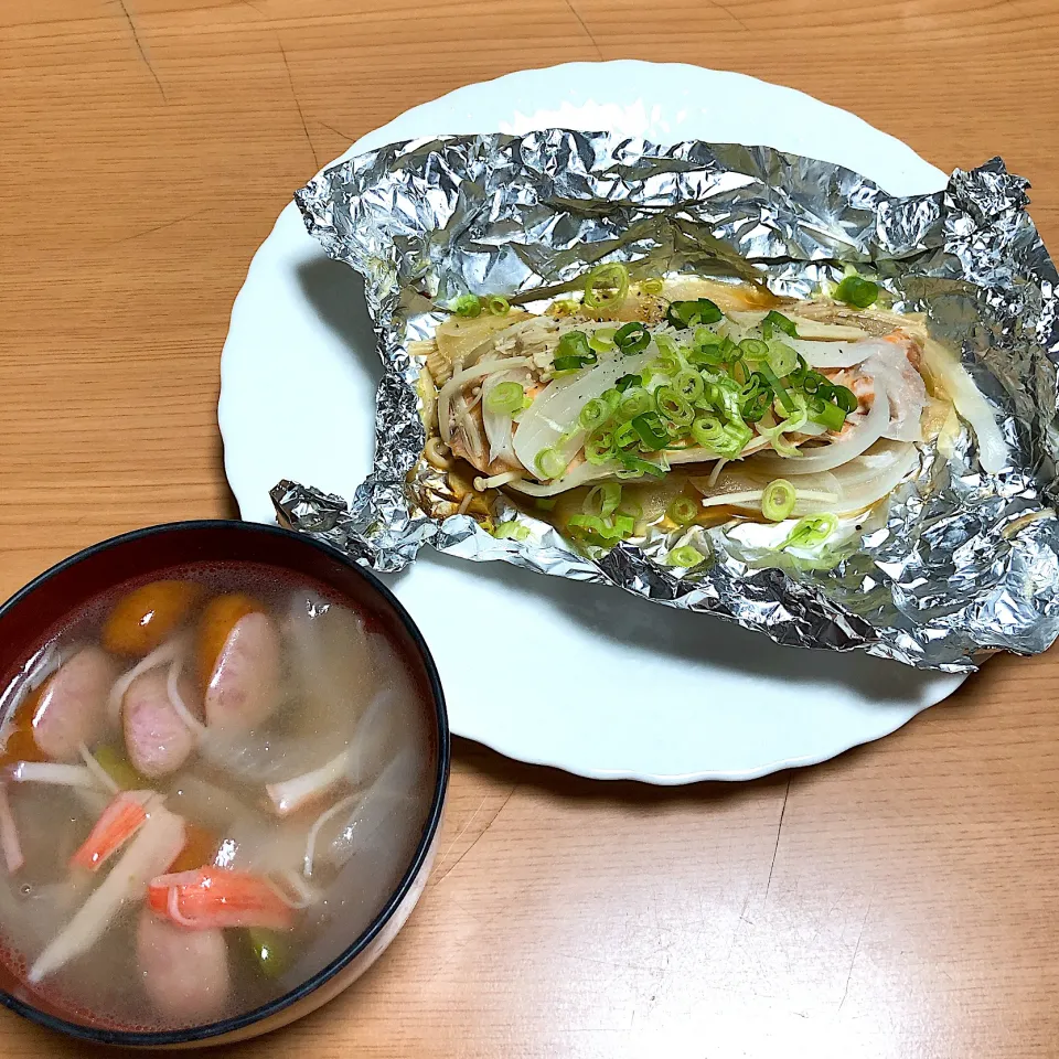 Snapdishの料理写真:鮭のホイル焼き|りっつさん