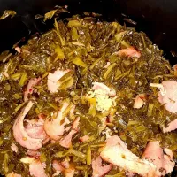 seasoned collard greens with ham garlic onion|Lou S. Alexanderさん