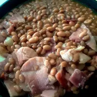 Snapdishの料理写真:baked beans with ham onions and sweet peppers...and honey...|Lou S. Alexanderさん