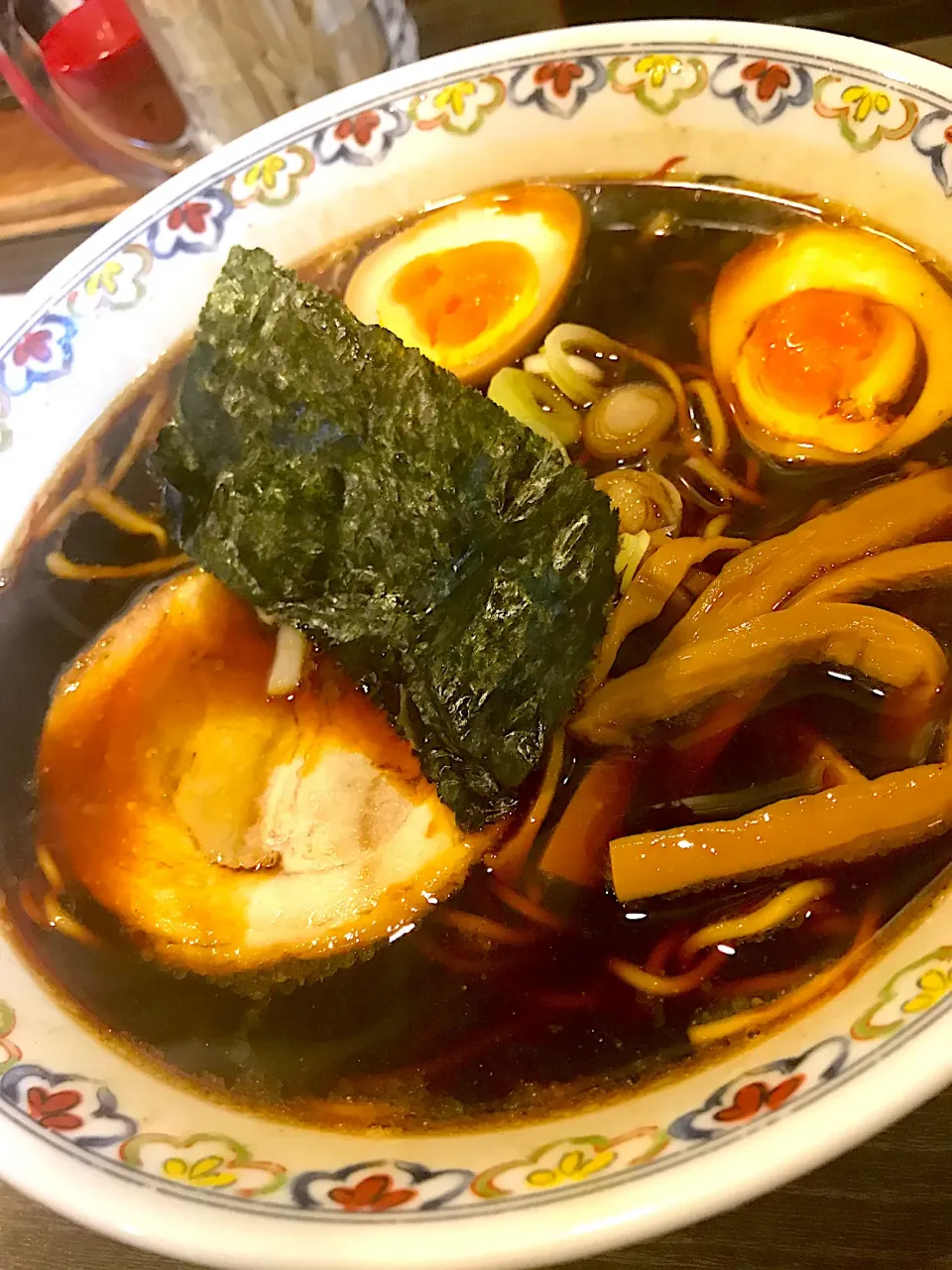 盛岡醤油老麺！スープが真っ黒！|Tomyさん