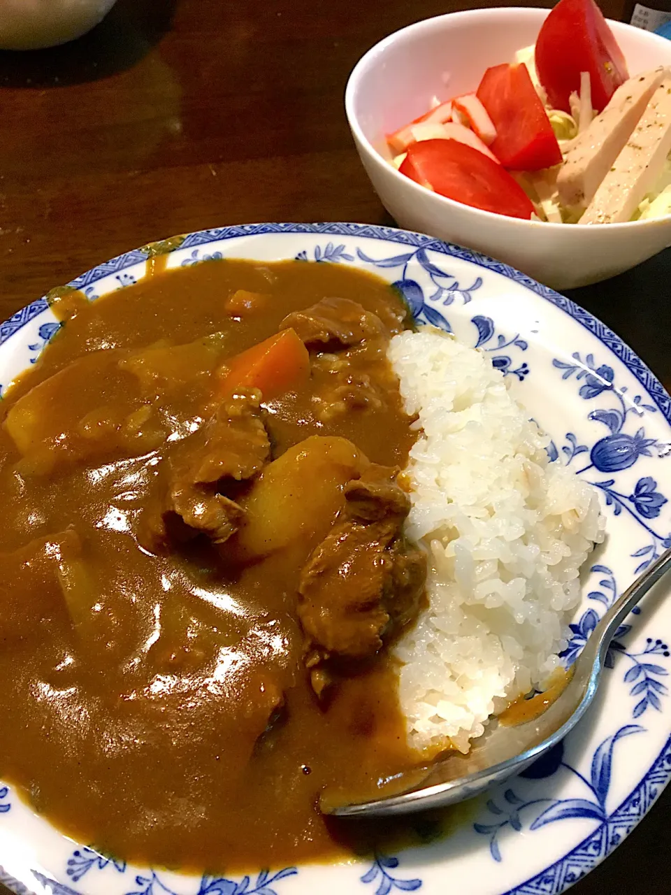 カレーライス、サラダ|ゆうこさん