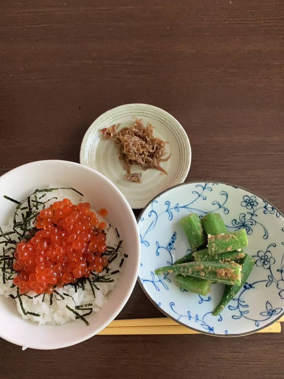 いくら丼|なつこいっきママさん