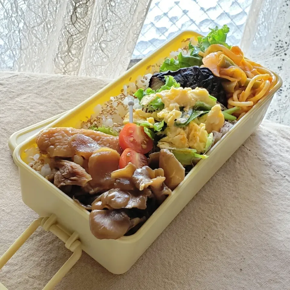 Snapdishの料理写真:冷蔵庫お片付け弁当|mi_neneco♪さん