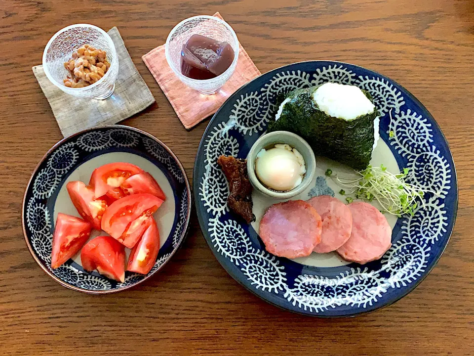 今日の昼食🍅🍗🍙20200829|rococoさん