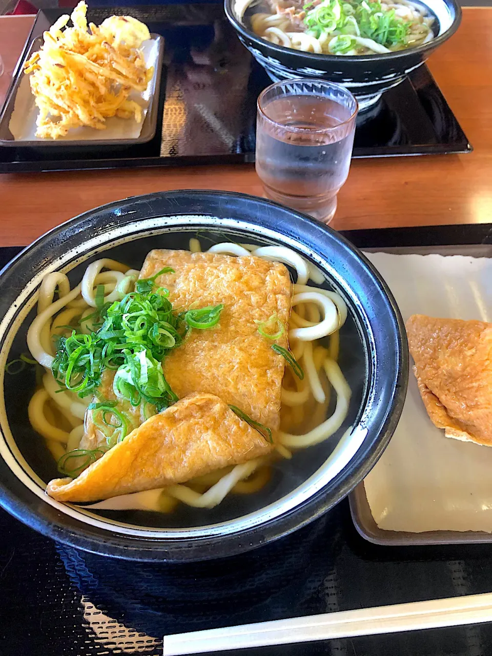 香の川製麺　　きつねうどん|しのてらさん