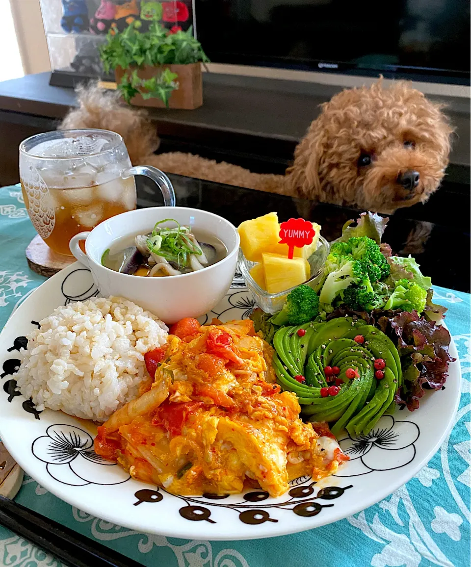 トマ玉キムチ炒めプレート🍅🐣✨|ゆかりさん