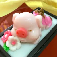 Piggy;coconut milk jelly 🐷🐷❤️❤️|P'kung Baanthongboranさん