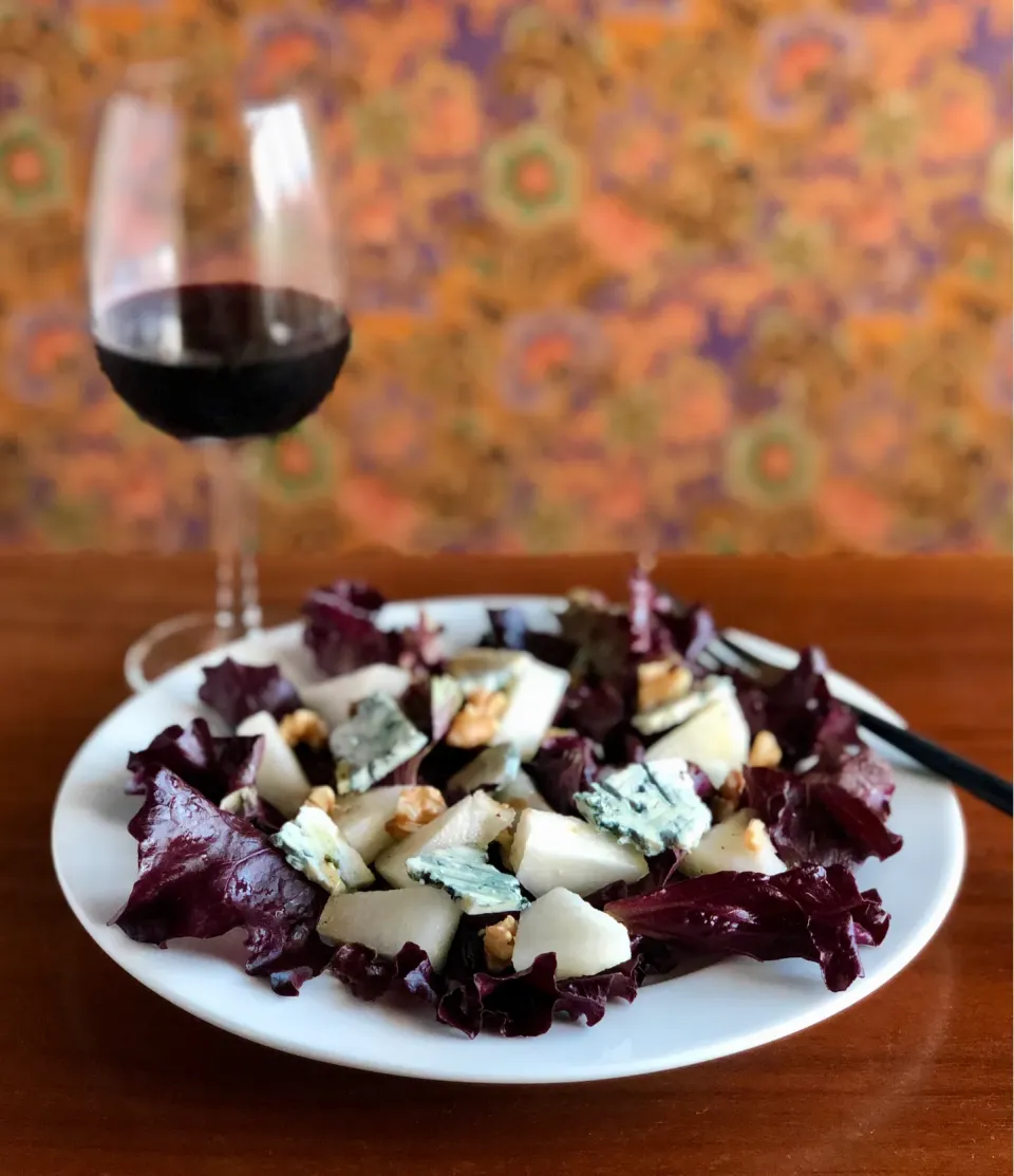 アキアカリ、ワインドレス、ブルーチーズのサラダ　　Pear and blue cheese salad|マユマユさん