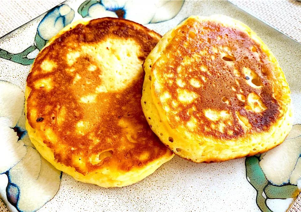 カッテージチーズの柔らかパンケーキ🥞|Tomooomiさん