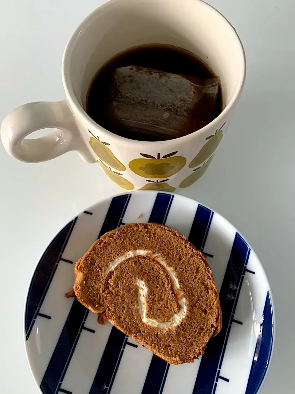 Coffee Swiss roll|Ong Sor Fernさん