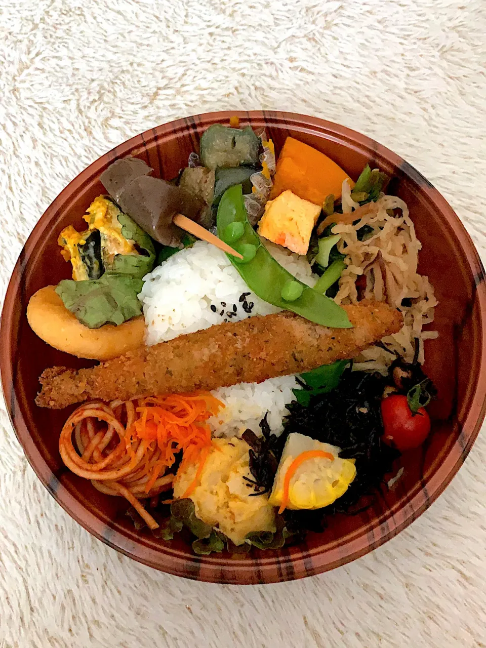 オシャレカフェお弁当|爰音さん