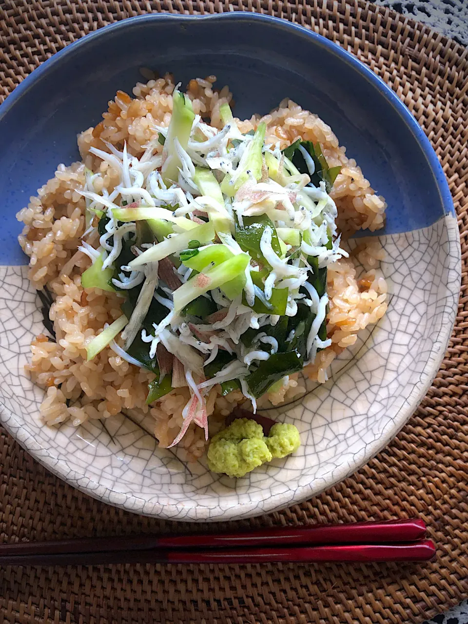 具なし炊き込みご飯でシラス丼😋|Tina Tomoko😋さん