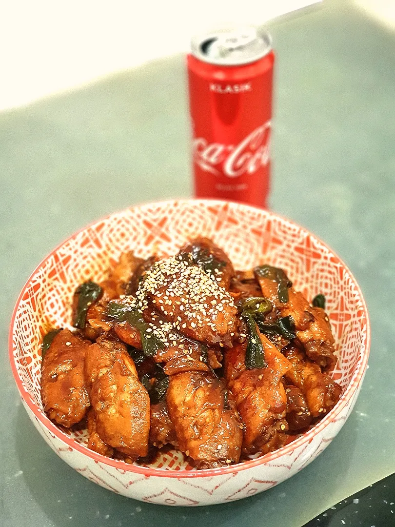 Snapdishの料理写真:envymaqueen's dish Coca-Cola Chicken|envymaqueenさん