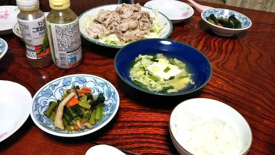 豚しゃぶサラダ、豆腐のニラ玉あんかけ、小松菜の煮浸し|早紀さん